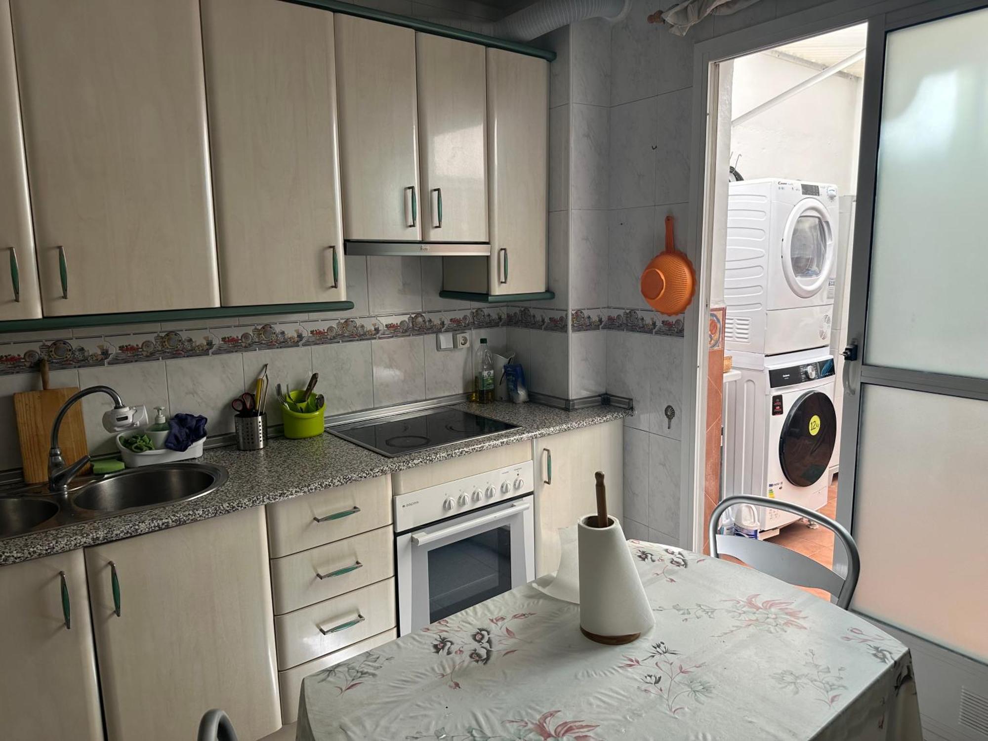 Almeria Centro Habitacion Privada En Apartamento Compartido Экстерьер фото