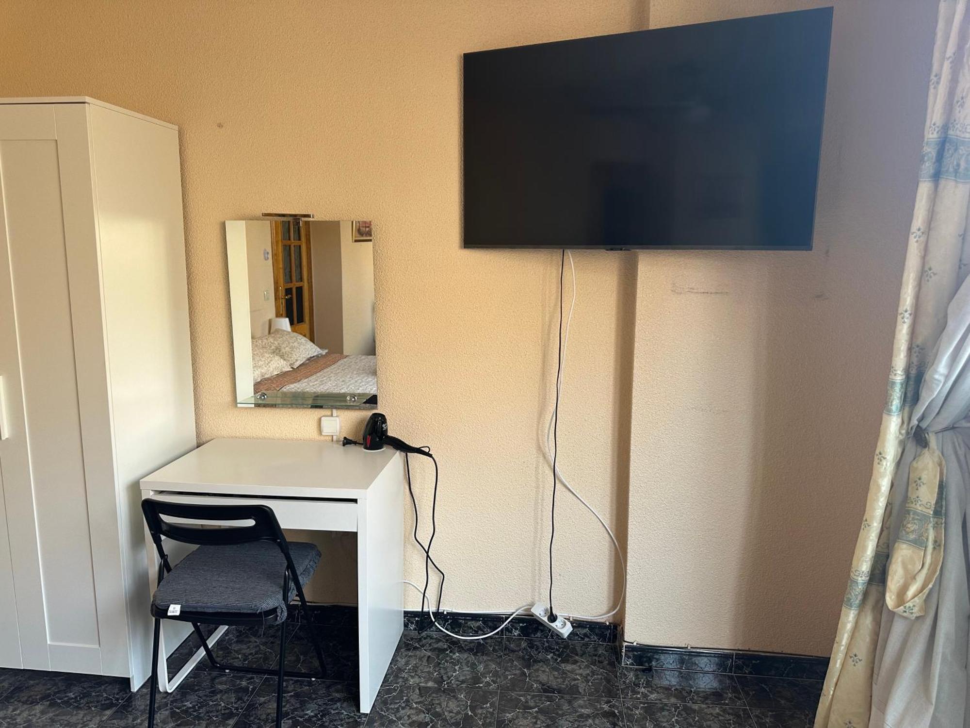 Almeria Centro Habitacion Privada En Apartamento Compartido Экстерьер фото