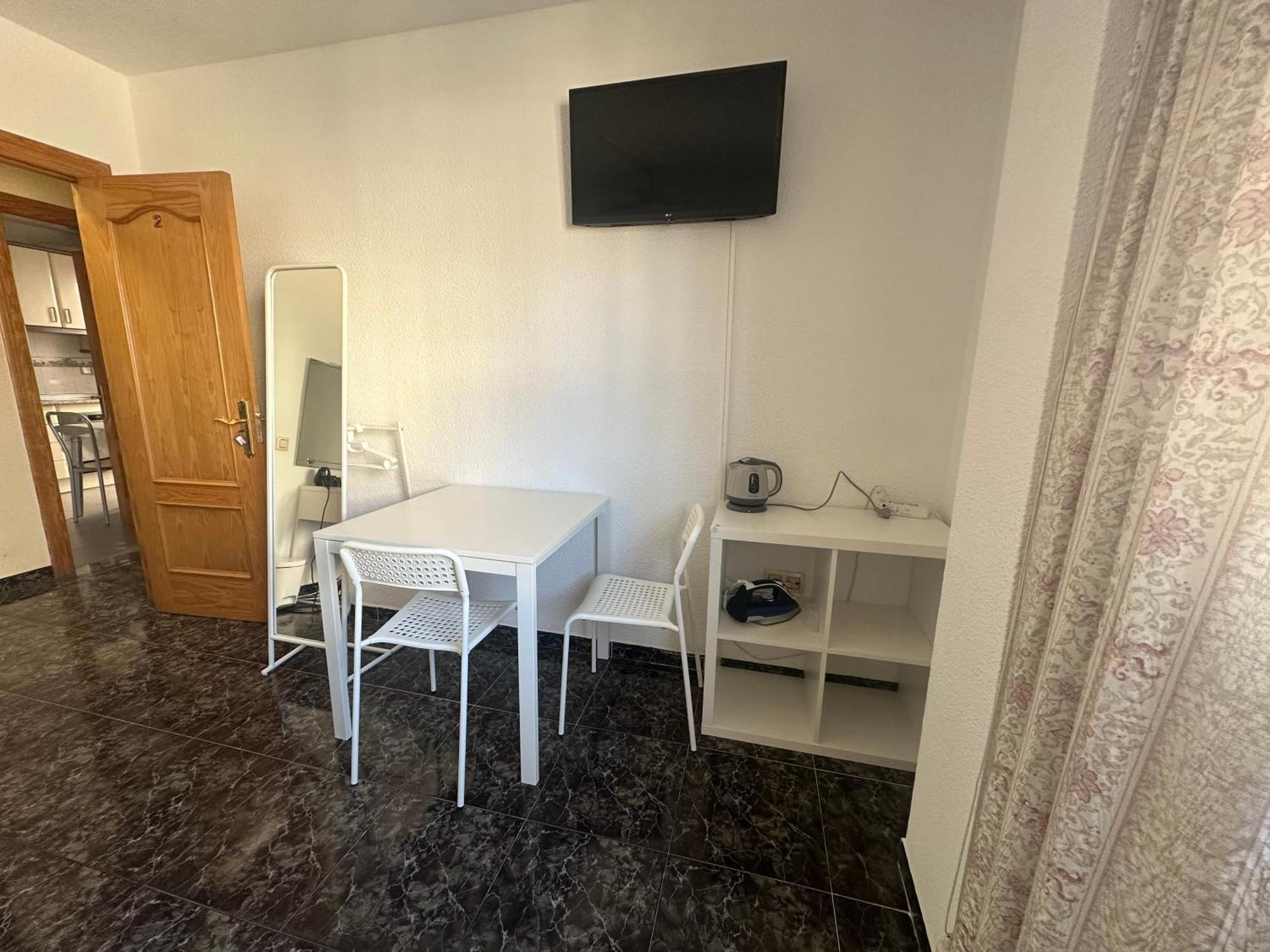 Almeria Centro Habitacion Privada En Apartamento Compartido Экстерьер фото